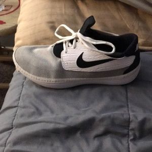 Nike Solarsoft Moccasin Men’s Shoes